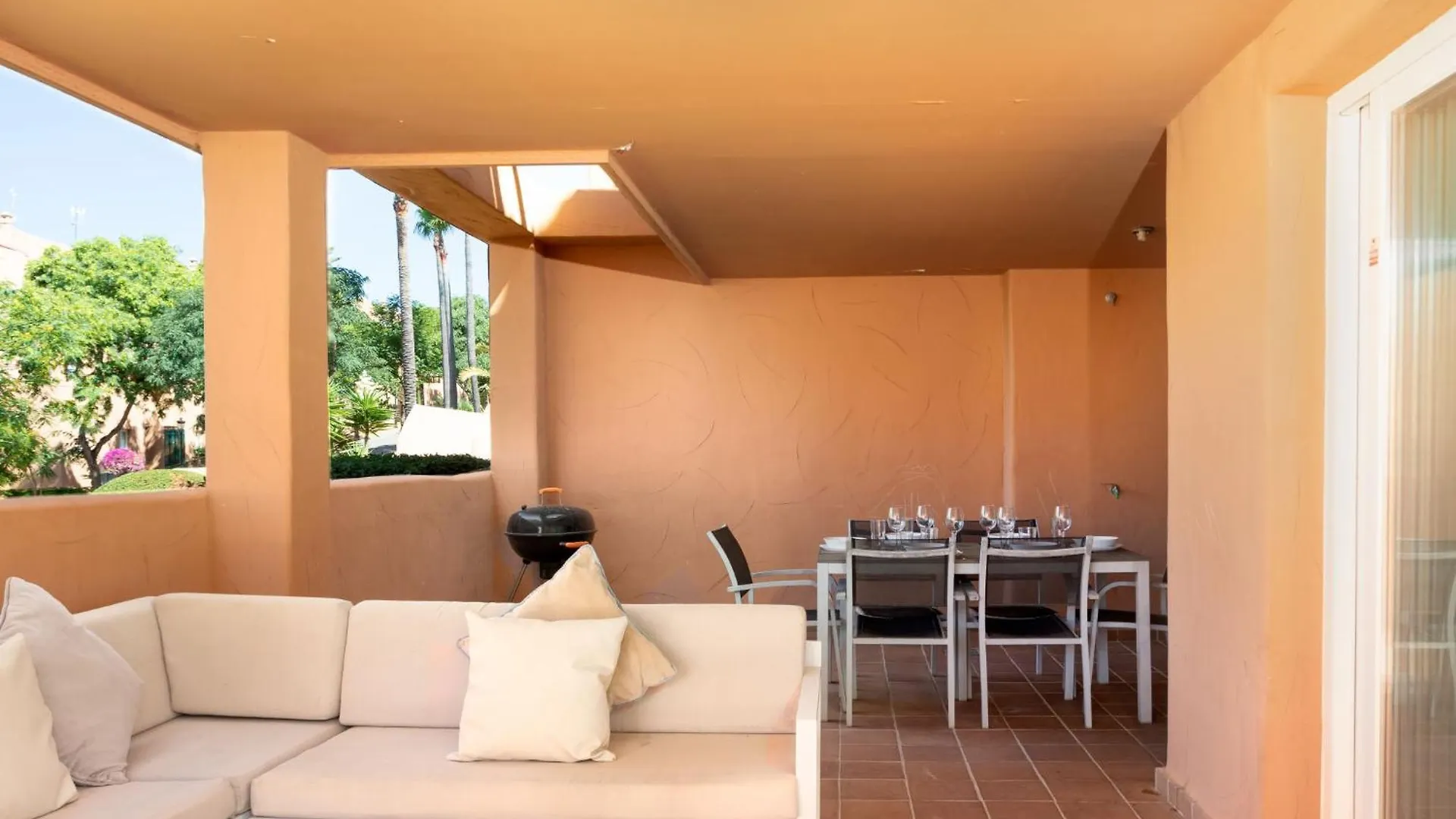 Apartment Los Lagos De Santa Maria By Interhome Marbella