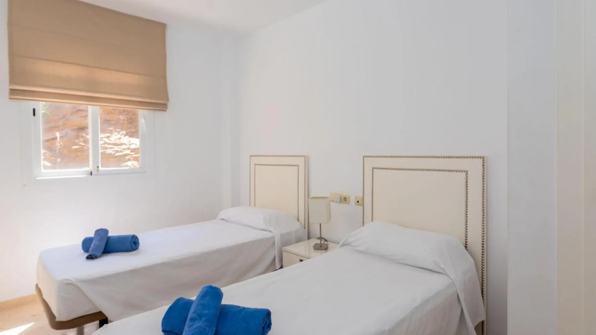 Apartment Los Lagos De Santa Maria By Interhome Marbella