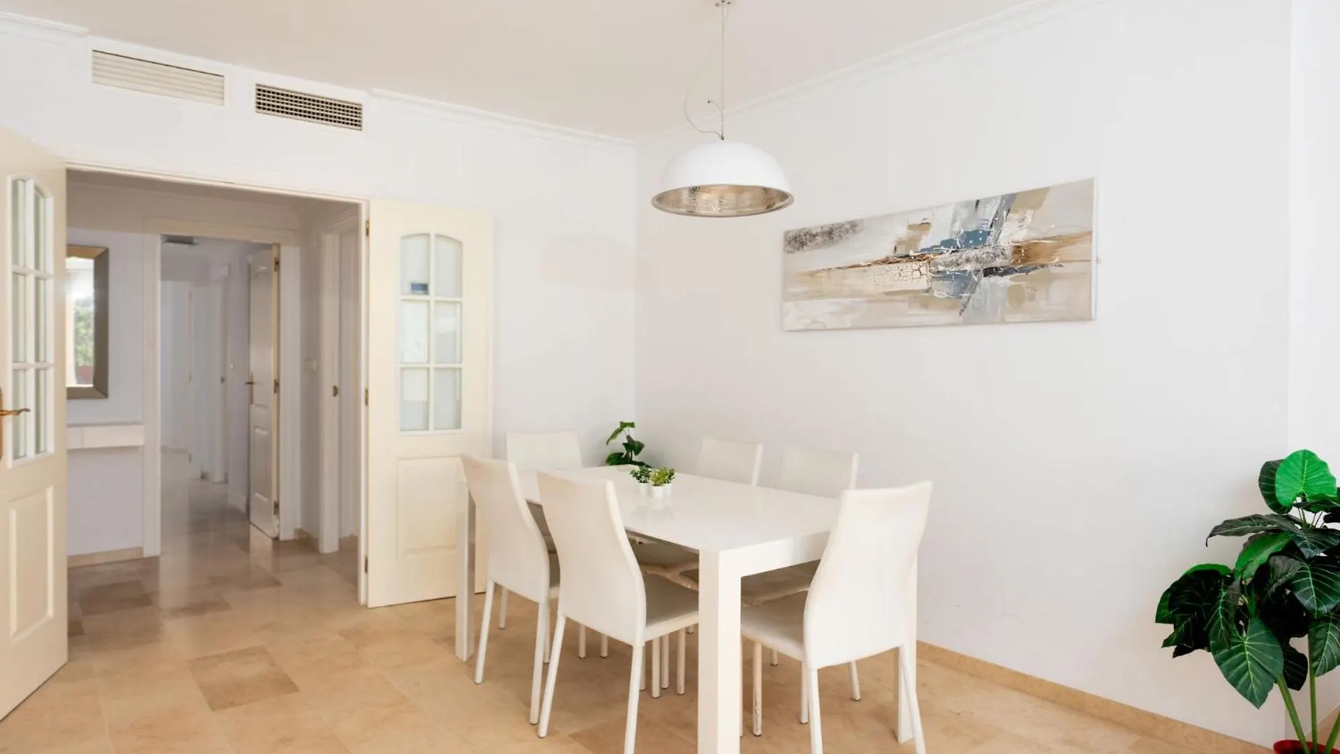 Apartment Los Lagos De Santa Maria By Interhome 마르베야