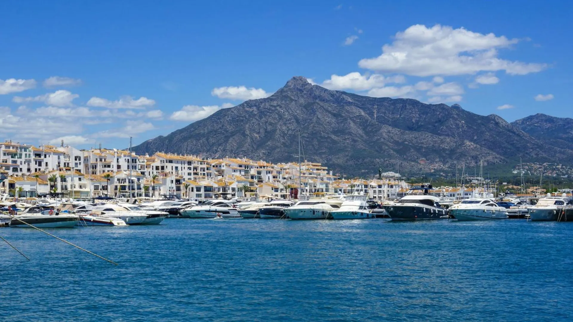 Apartment Los Lagos De Santa Maria By Interhome Marbella